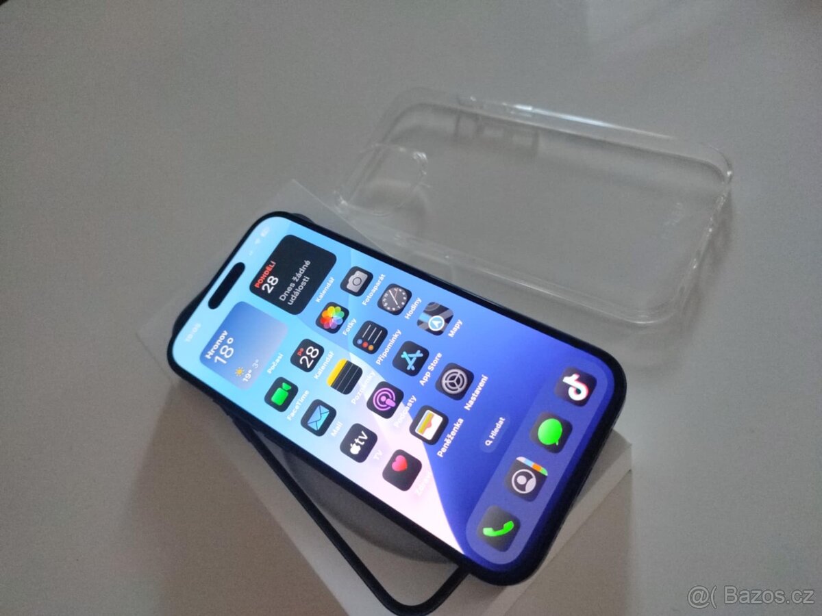 iPhone 15