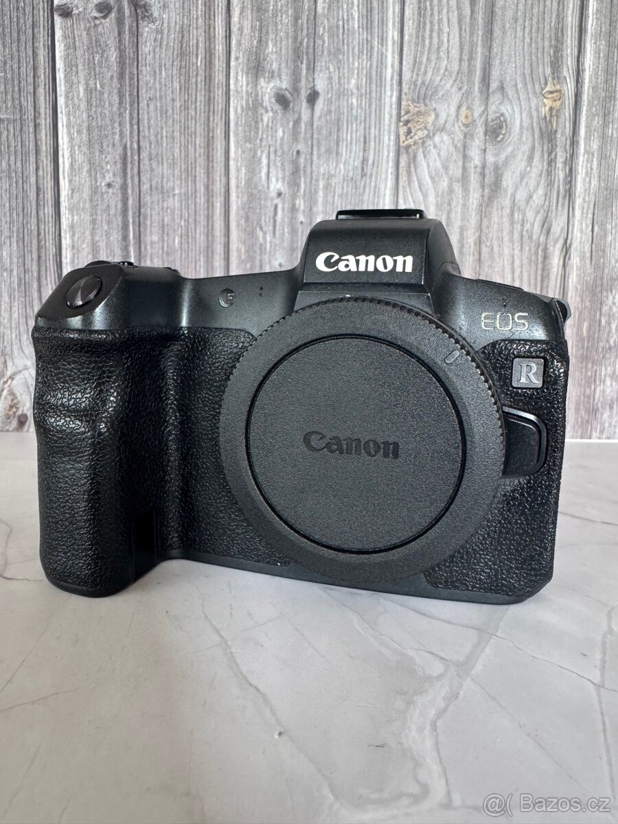 Canon EOS R fotoaparát