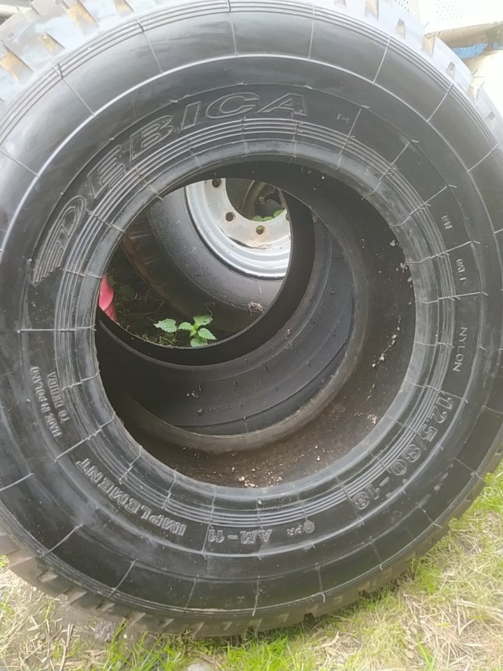Pneu 12,5/80/18