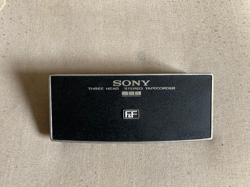 Sony TC 377 - kryt hlav