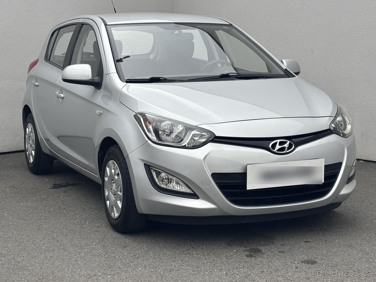 Hyundai I20 1.2 i , 63 kW benzín, 2013