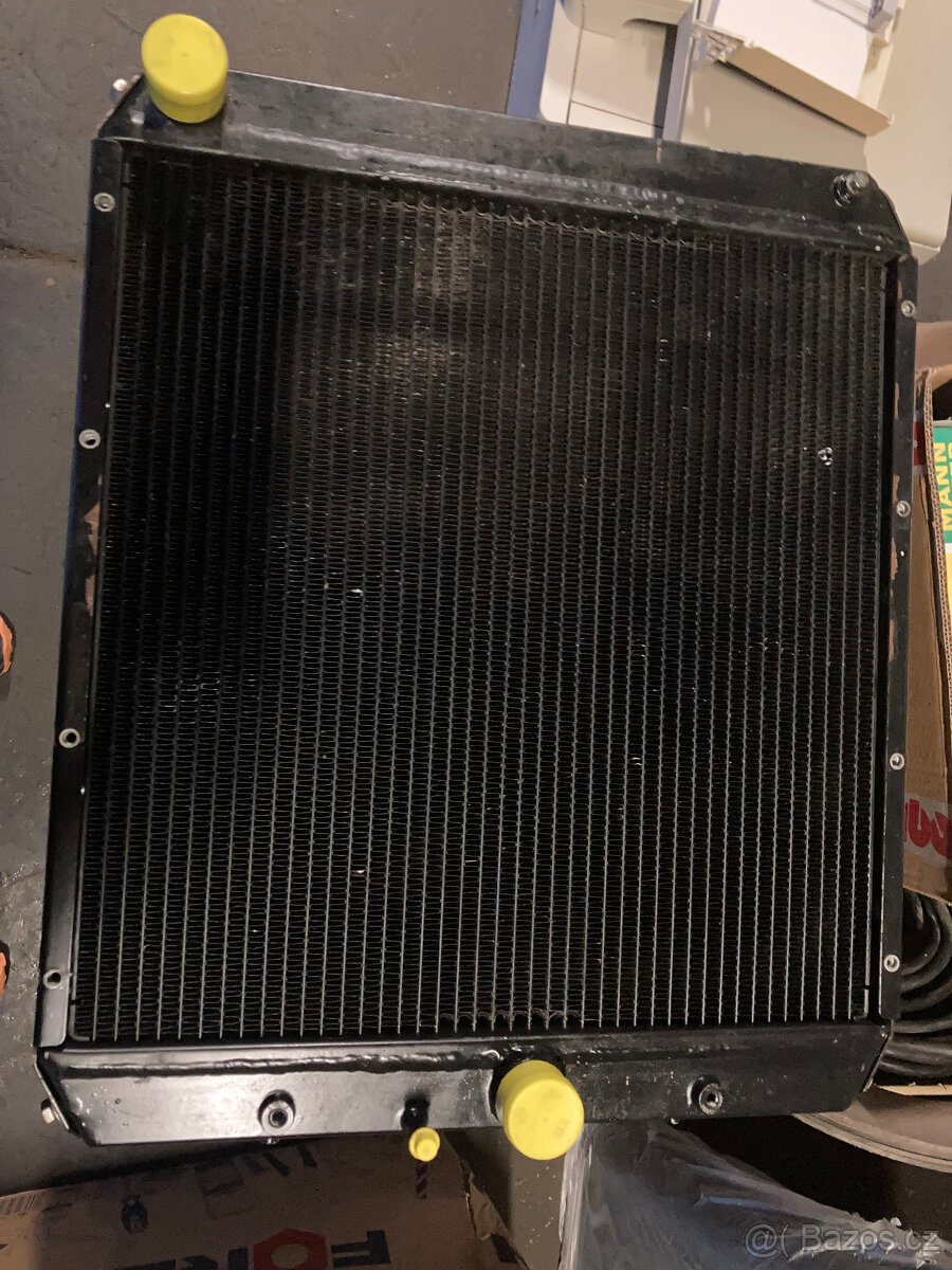 Prodám chladič ZETOR PROXIMA na typy v popisu