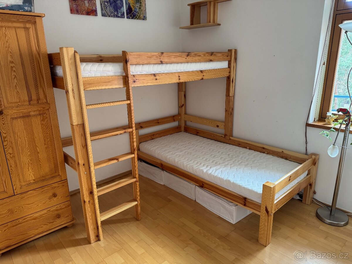 Rohová palanda z masivu vč. matrací