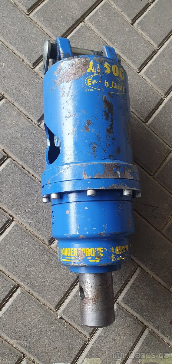 Vrtací hydromotor Auger Torque X1500, na minibagry