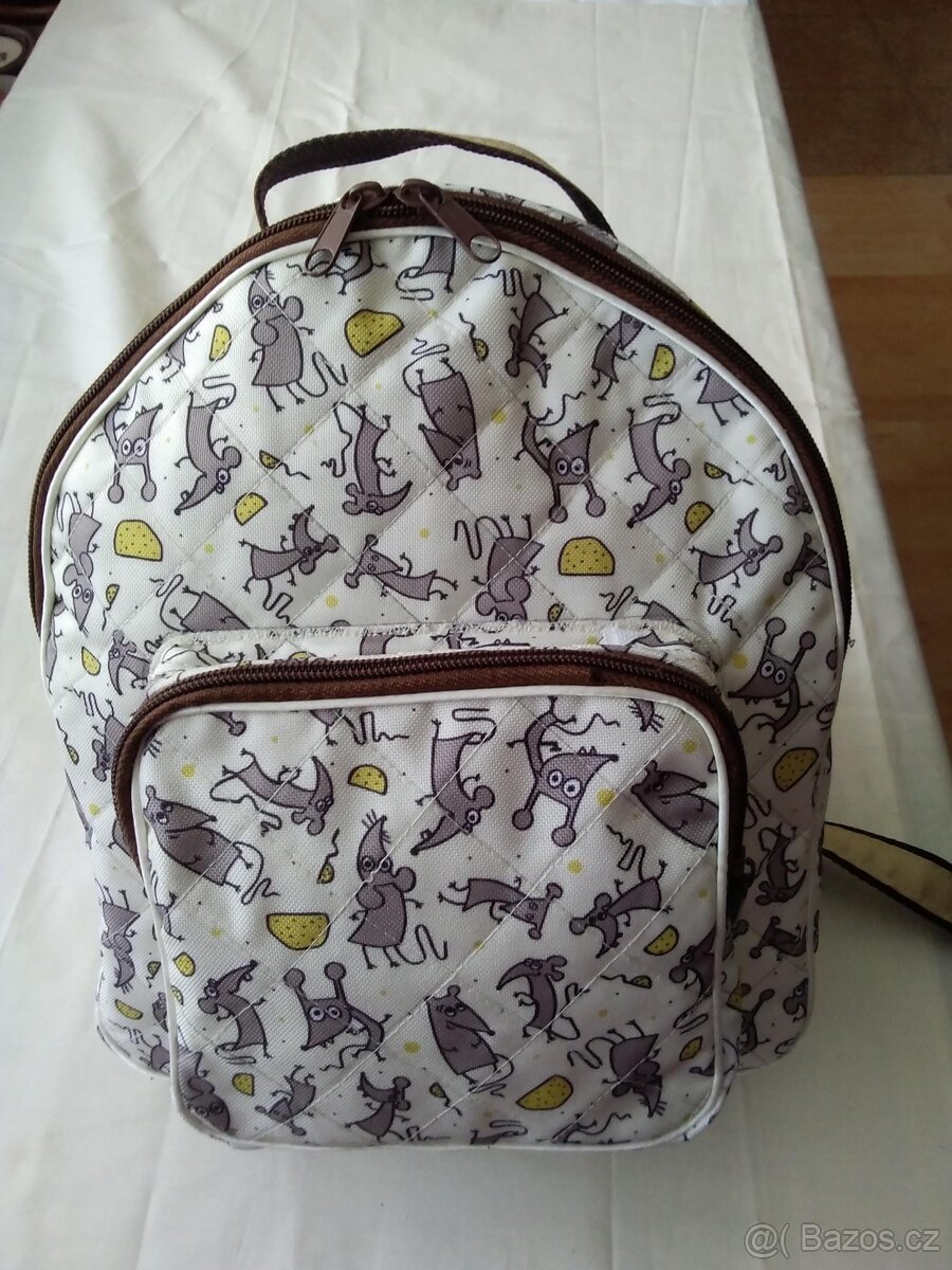 Batůžek vzor myšky