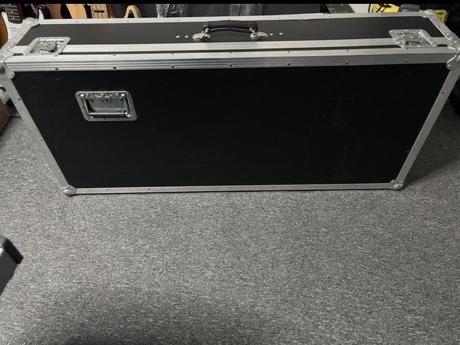 Zakázkový case Thon pro Roland e80, sedí i na Tyros 5 - 61