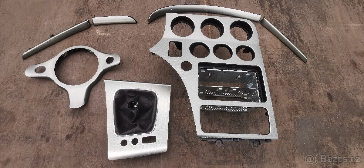 Hliníkový dekor Alfa Romeo 159