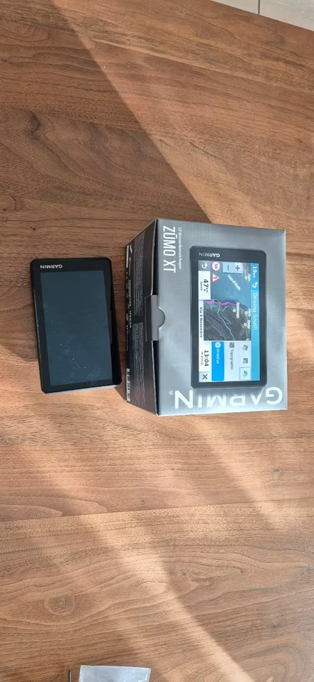 Motocyklová navigace Garmin Zūmo XT