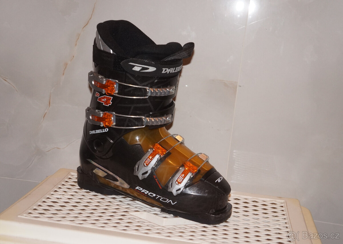 Lyžáky 40 Dalbelo vel. 25,5 (40UK; 6,5EU), bezvadný stav.