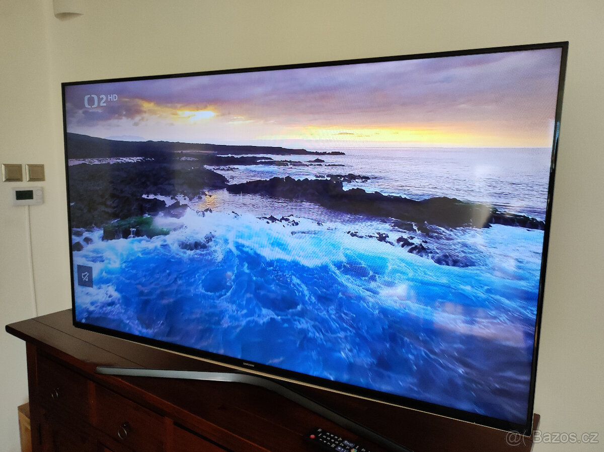 Televize LED Samsung UE55J6282SU 55"/138 cm