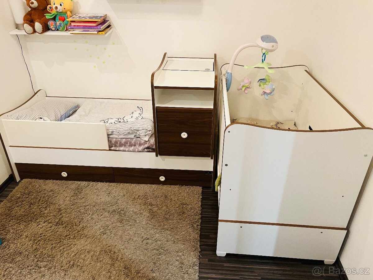 Multifunkční postýlka, postel, přebalovací pult