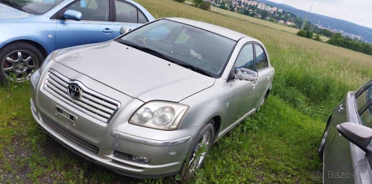 Toyota Avensis 2003 - díly