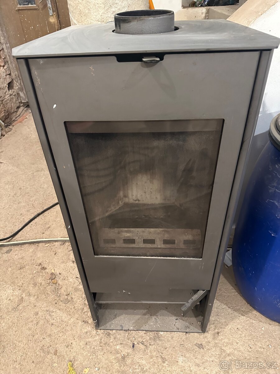 Krbová kamna s výměníkem (Romotop)