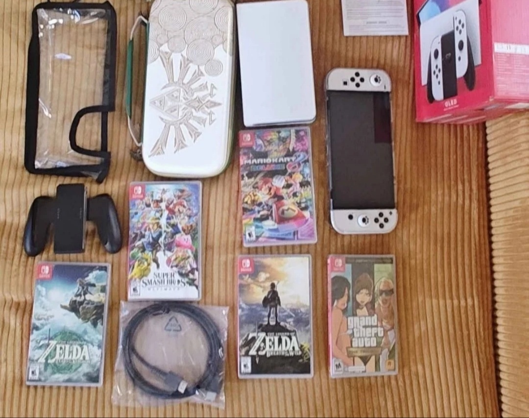 Prodám Nintendo Switch OLED top stav