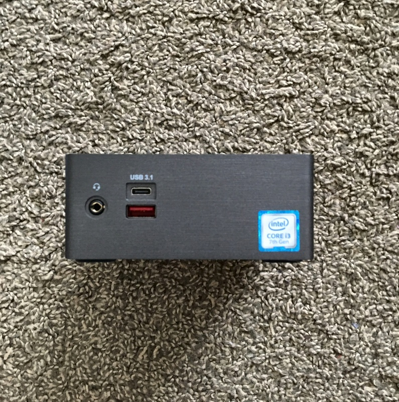 Prodám mini pc Gigabyte, Windows 11 pro