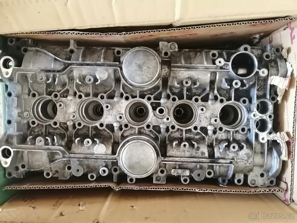 Hlava motoru Ford, Volvo 2,5