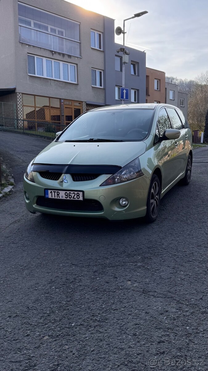Mitsubishi Grandis 2.4 MIVEC benzin (2004)