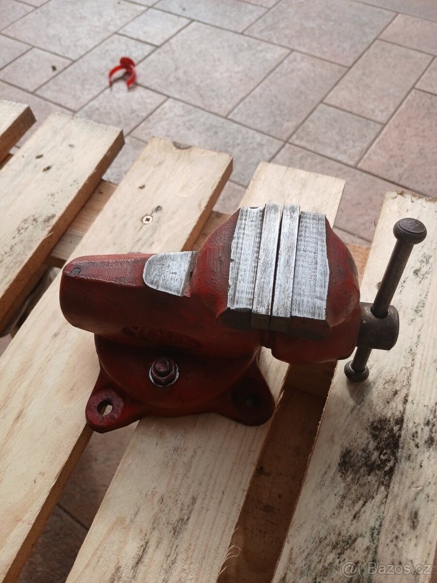 Sverak Kovosvit York 60.