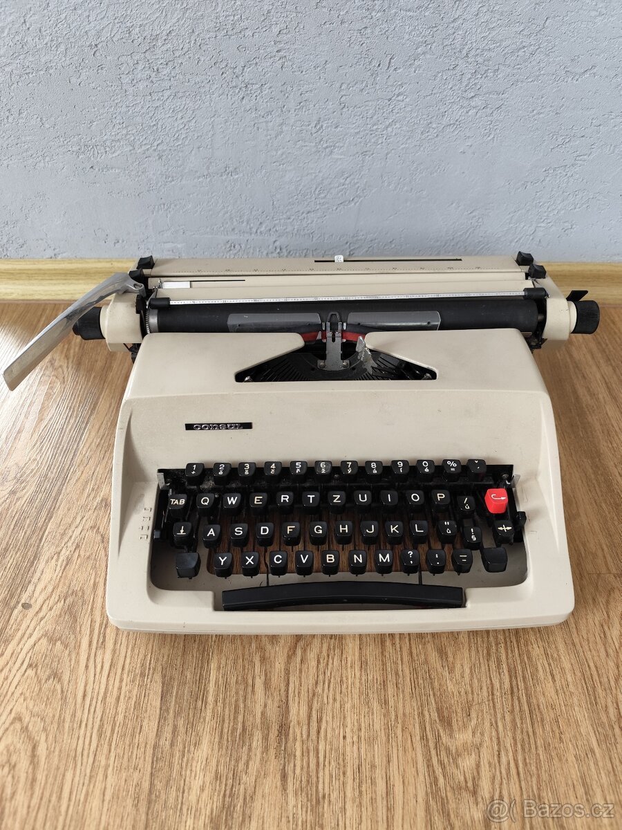 Psací stroj CONSUL MODEL 2224