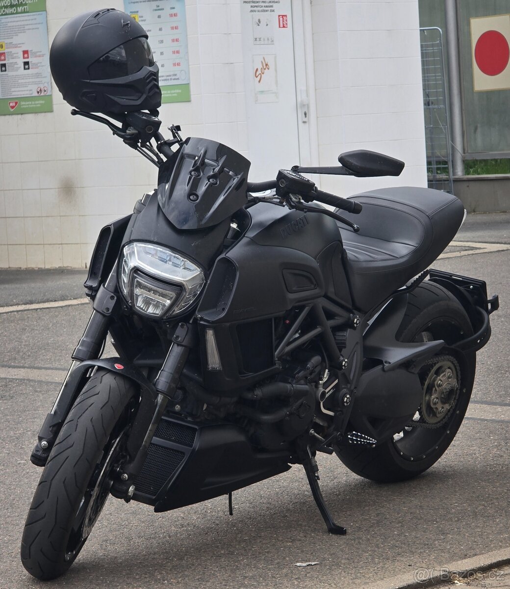 Ducati Diavel 1200 r.v. 2015