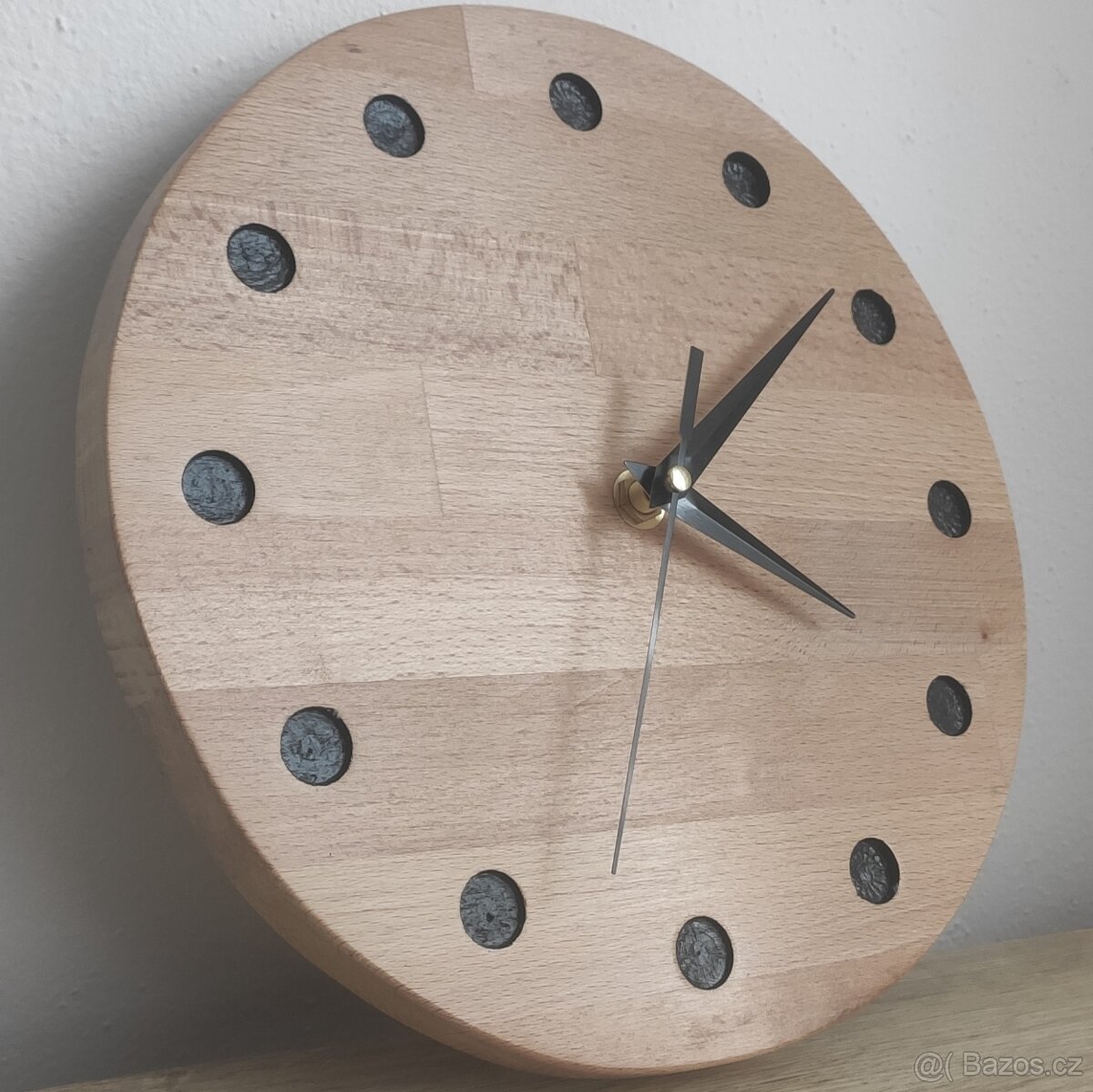 Dřevěné hodiny BUK 25cm