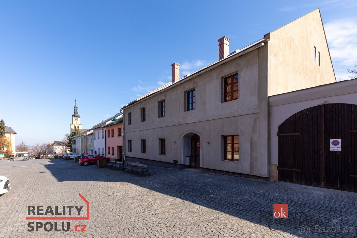 Prodej, komerční/restaurace, 400 m2, Městečko 5, 74741 Hrade