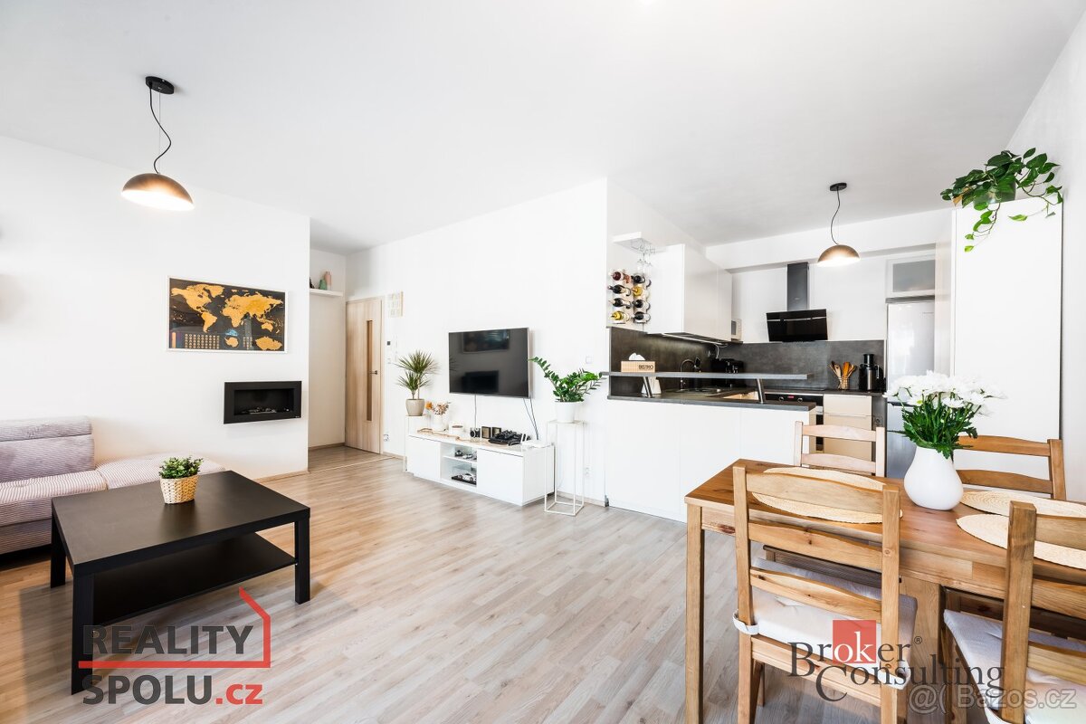 Prodej, byty/2+kk, 61 m2, Kigginsova 1514/8, Slatina, 62700
