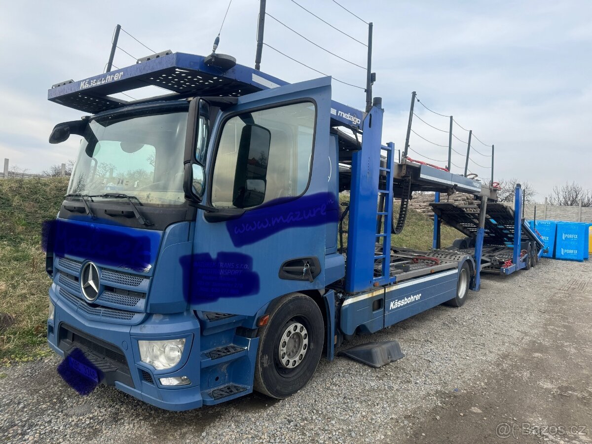 Mercedes Actros MP4 Kässbohrer Autopřepravník