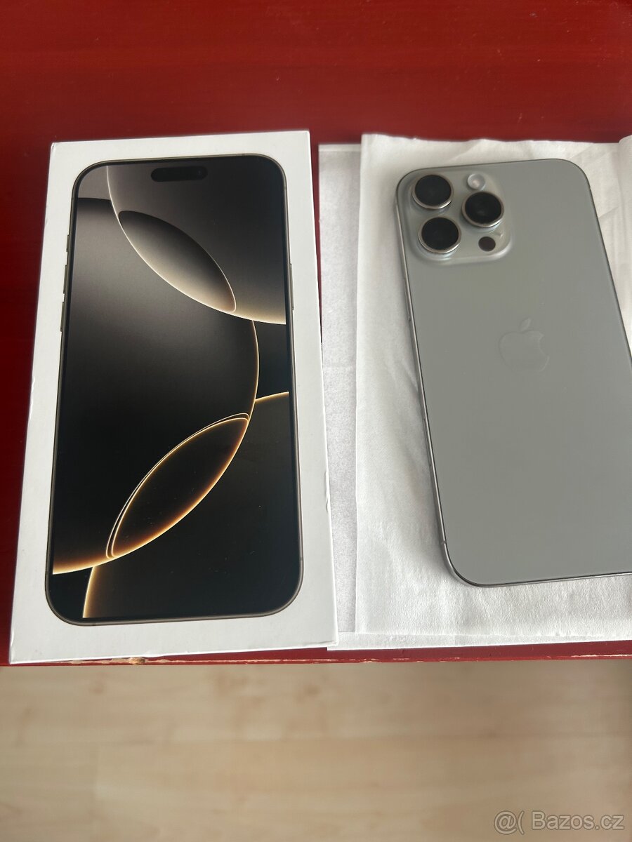 iPhone 16 Pro Max 256GB, přírodní titan