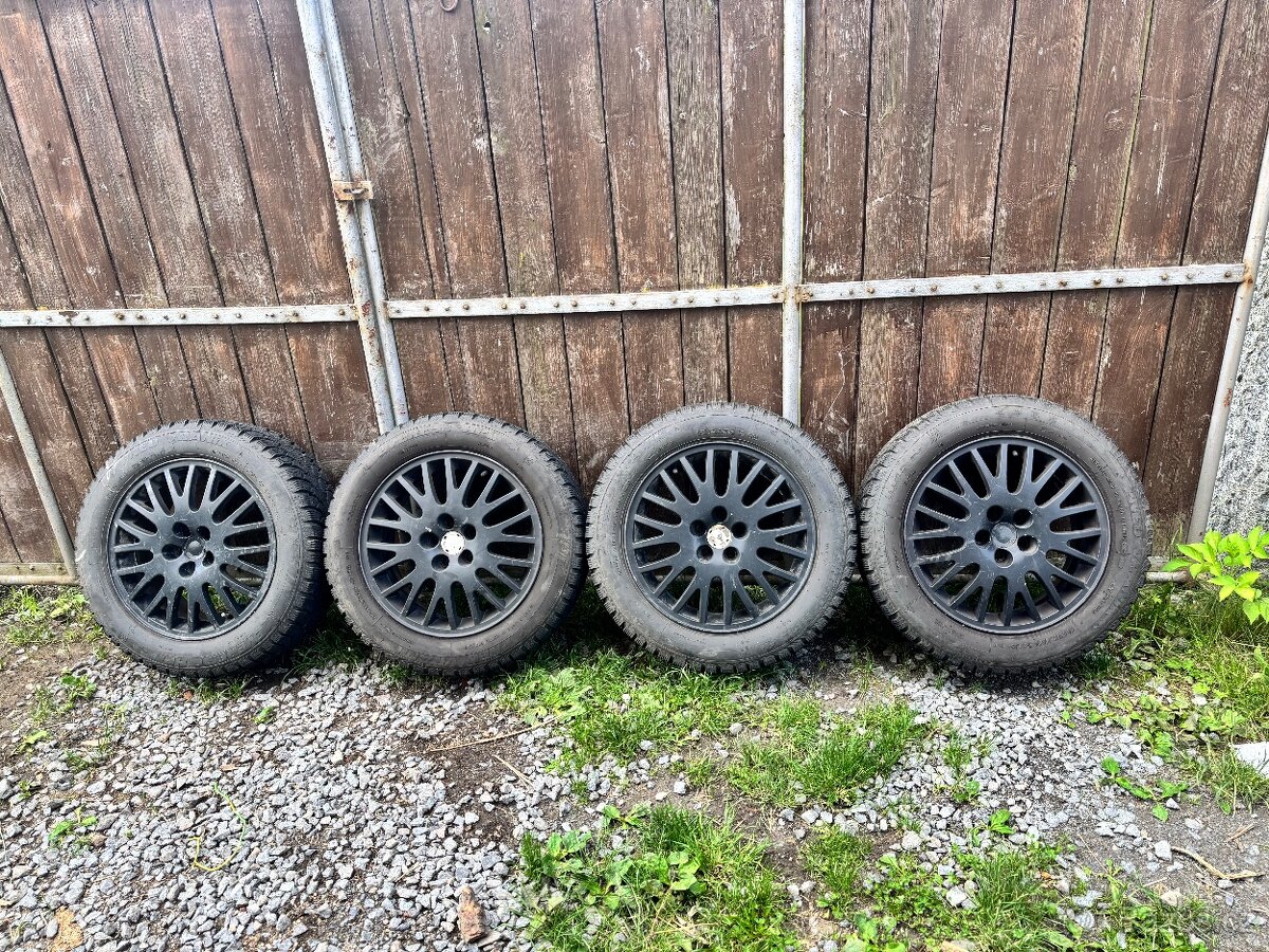5x100 r16 alu se zimním pneu 205/55/16.