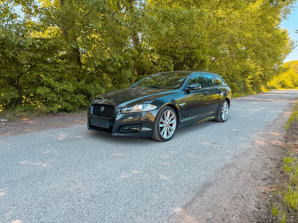 Jaguar XF 2015 R-Sport
