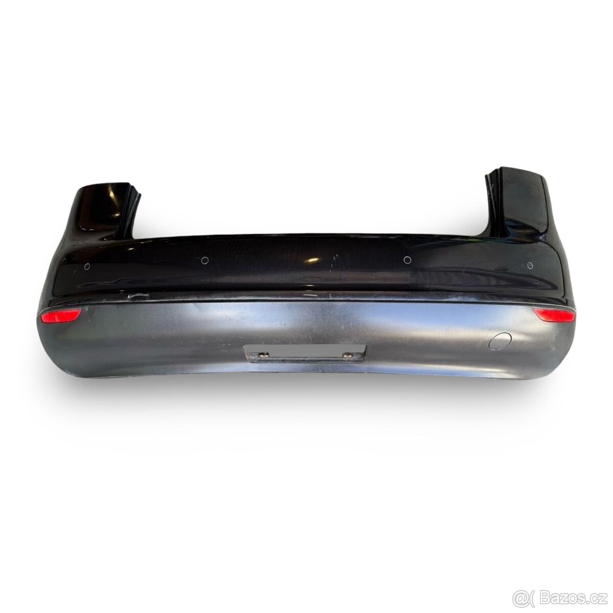 Zadní nárazník černá metalíza LC9Z VW Golf 5 plus r.v. 2007
