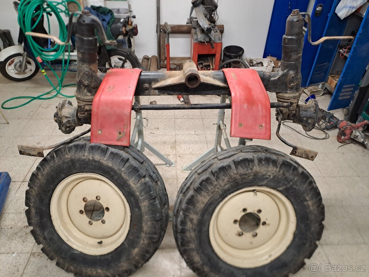Přední náprava Zetor 7011