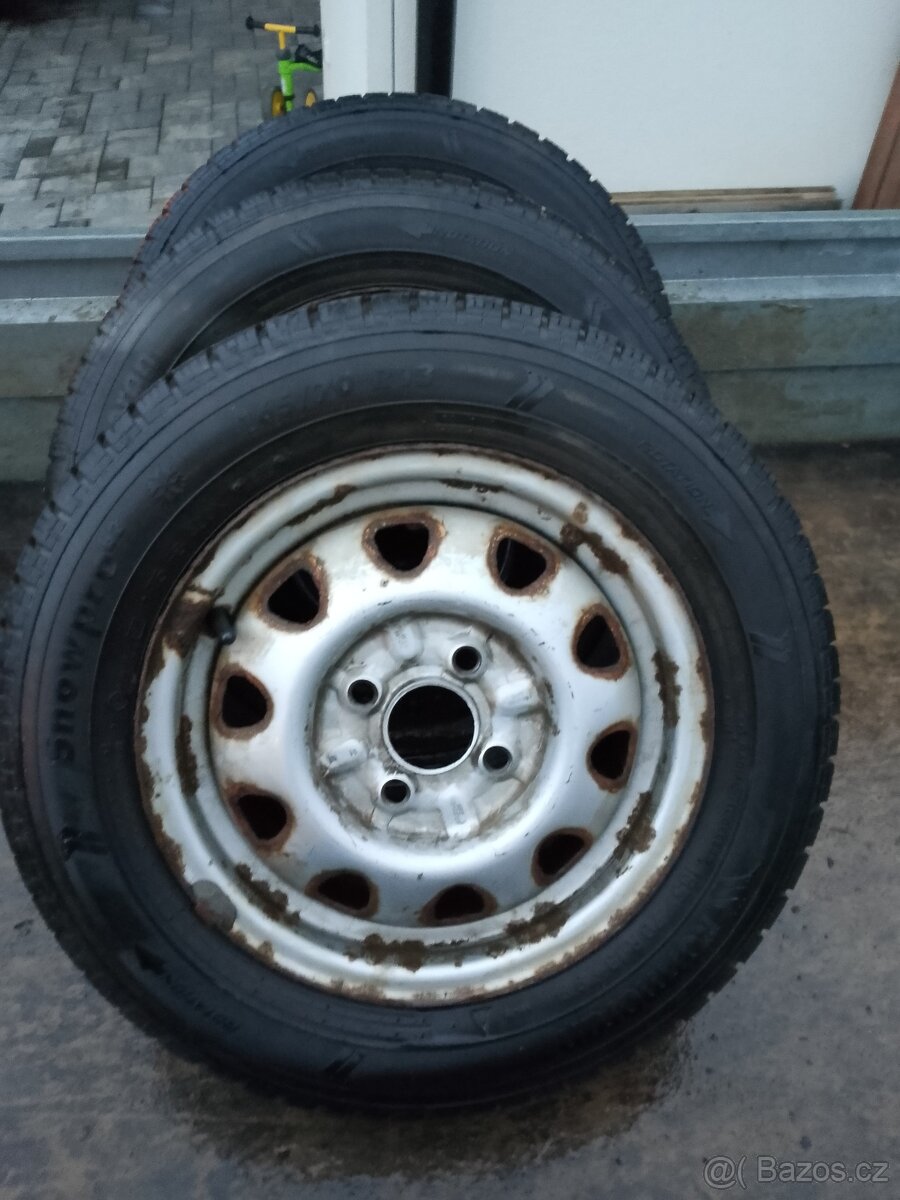 Zimní kola Felicia 4x100 165/70 R13 4x6mm