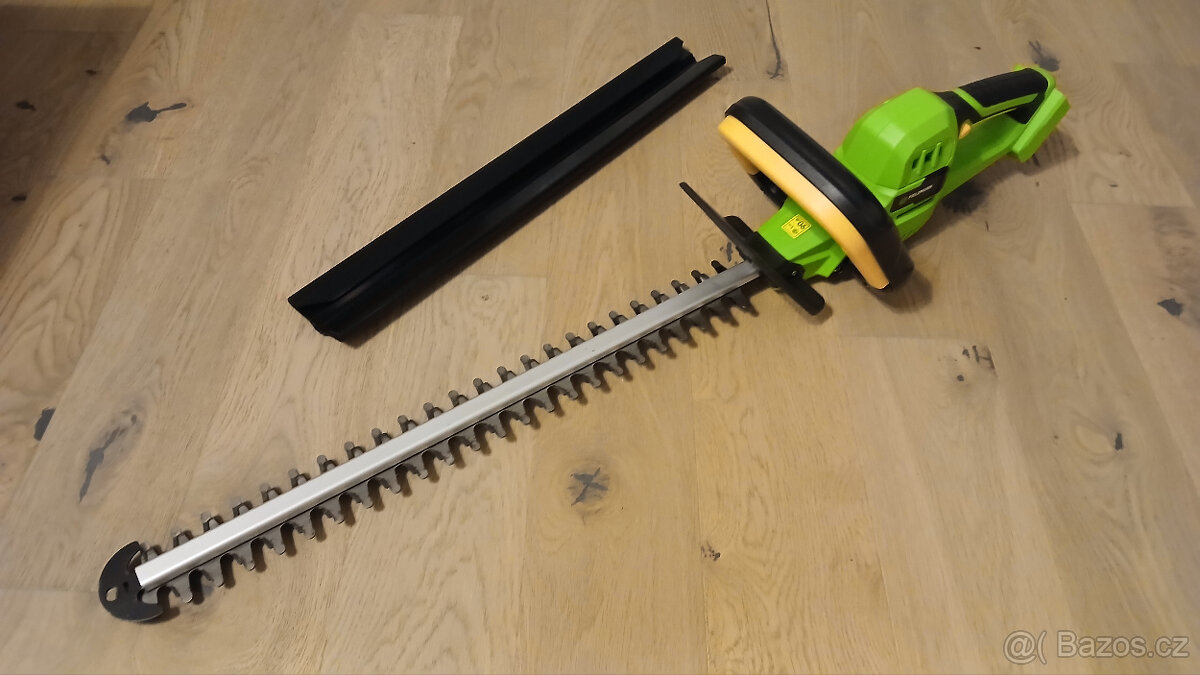 Nůžky na živý plot