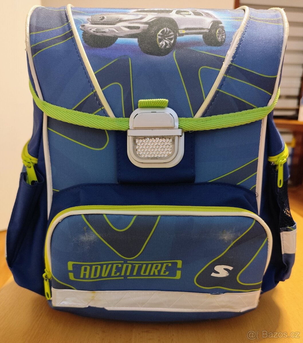 Školní aktovka STIL ( auto ) + batoh Disney Monsters