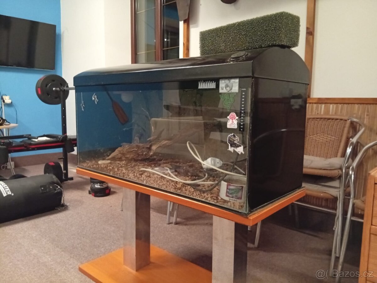 Prodám akvárium - terárium