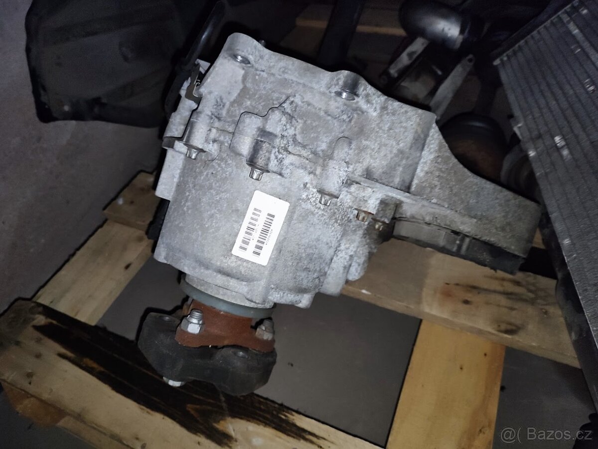 BMW X5 X6 rozvodovka ATC 700 E70 E71 mezinápravový