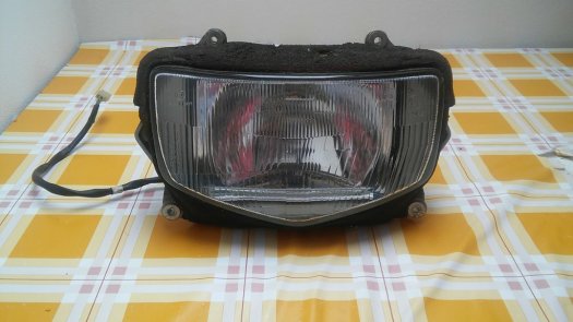 Přední světlo Honda CBR 600F