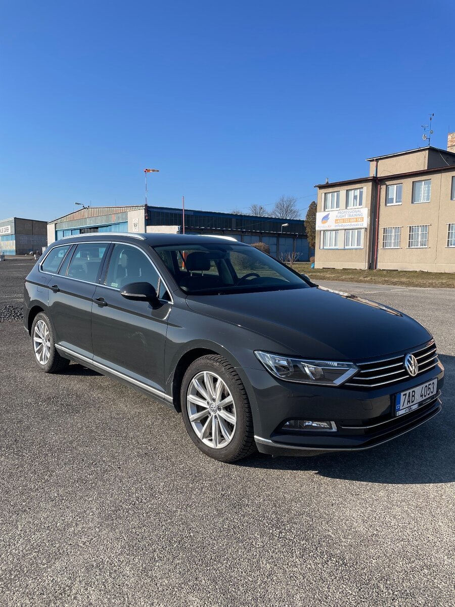 VW Passat Highline 2,0TDI SRC 110kw CZ