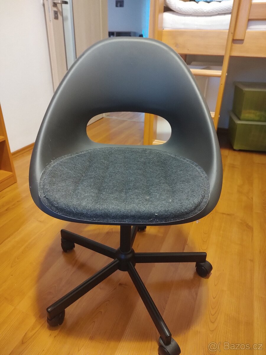 Kolečkové židle - IKEA