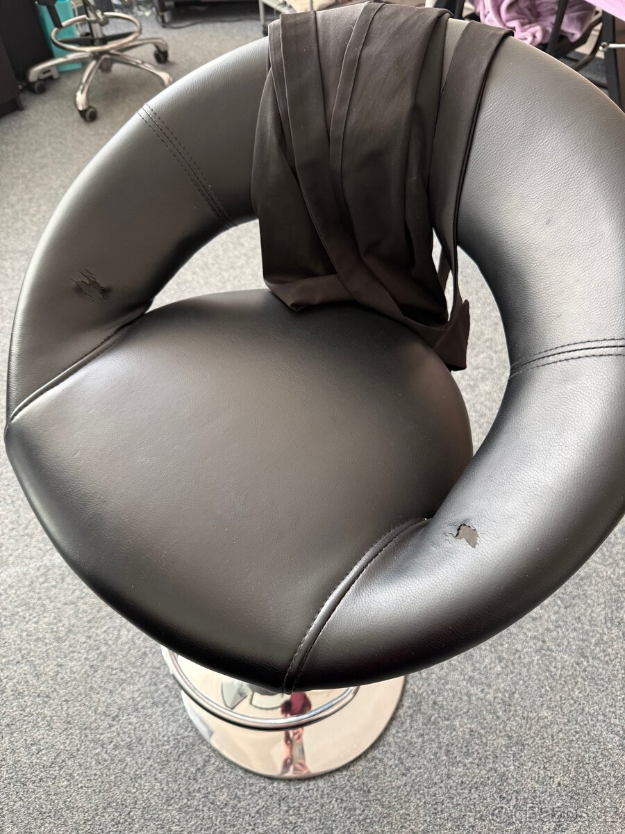 Barové židle 2 kusy.