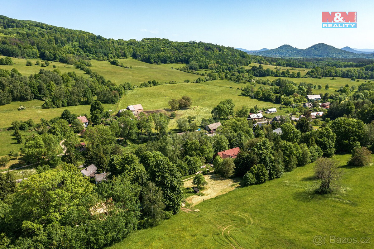 Prodej pozemku k bydlení, 1 678 m², Volfartice
