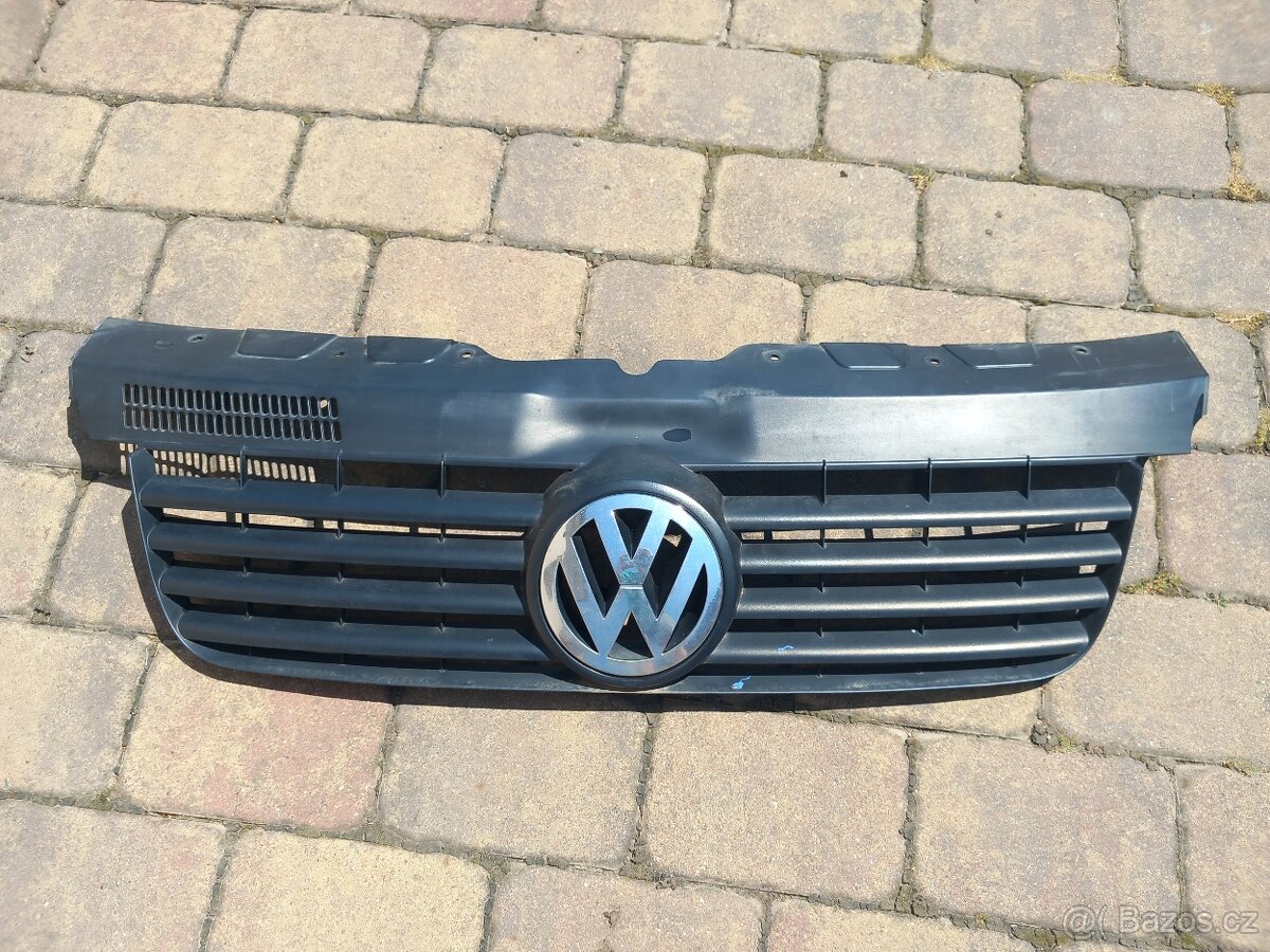 VW Transporter T5 - maska
