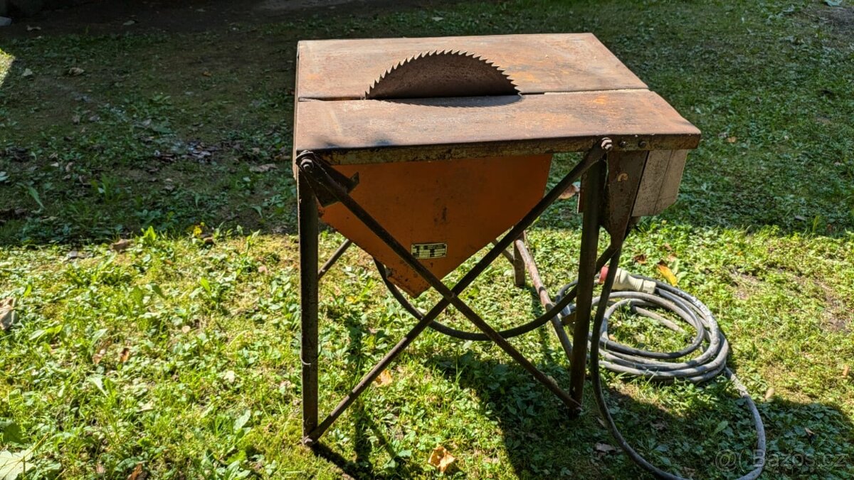 Prodám cirkulárka Narex VOP 35 bez hoblovky