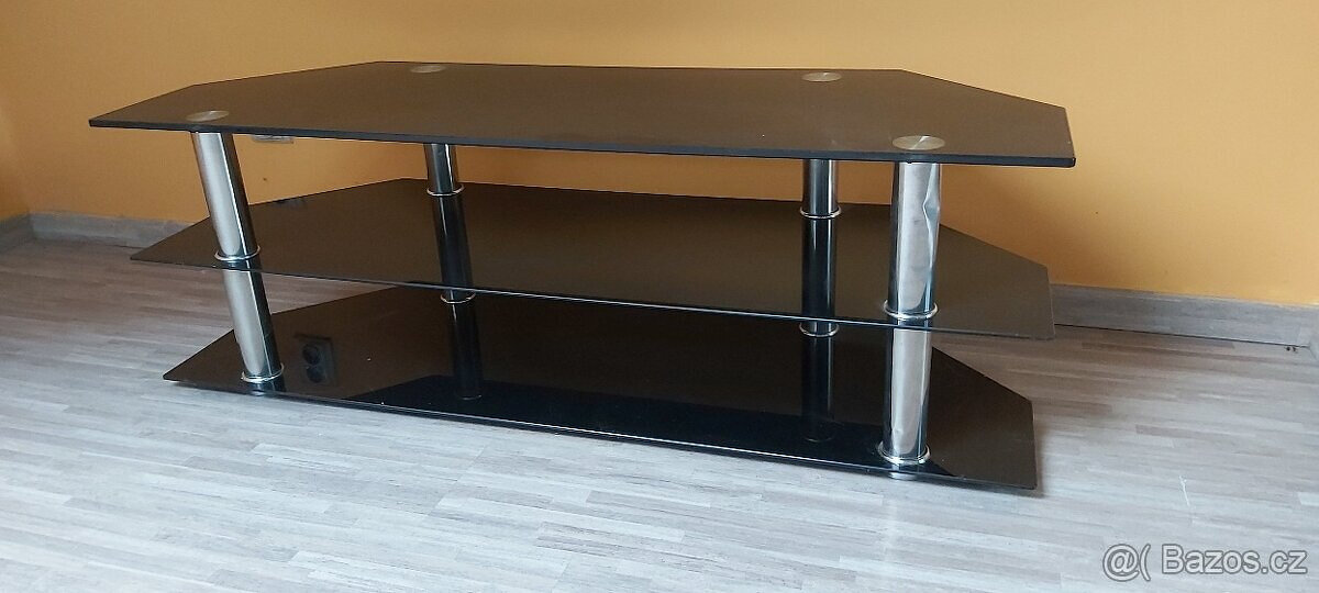 Tv stolek, cena 300,-Kč