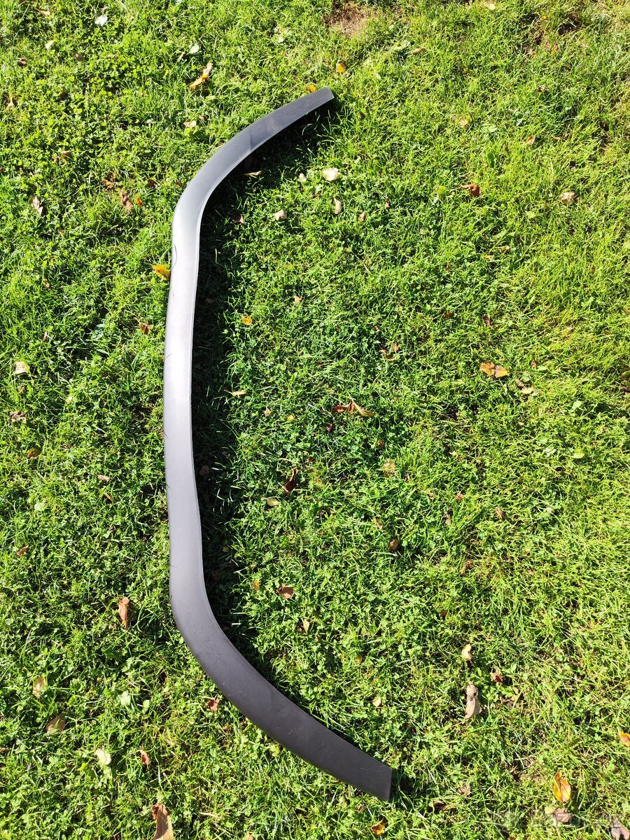 Spoiler předního nárazníku Renault Clio 4