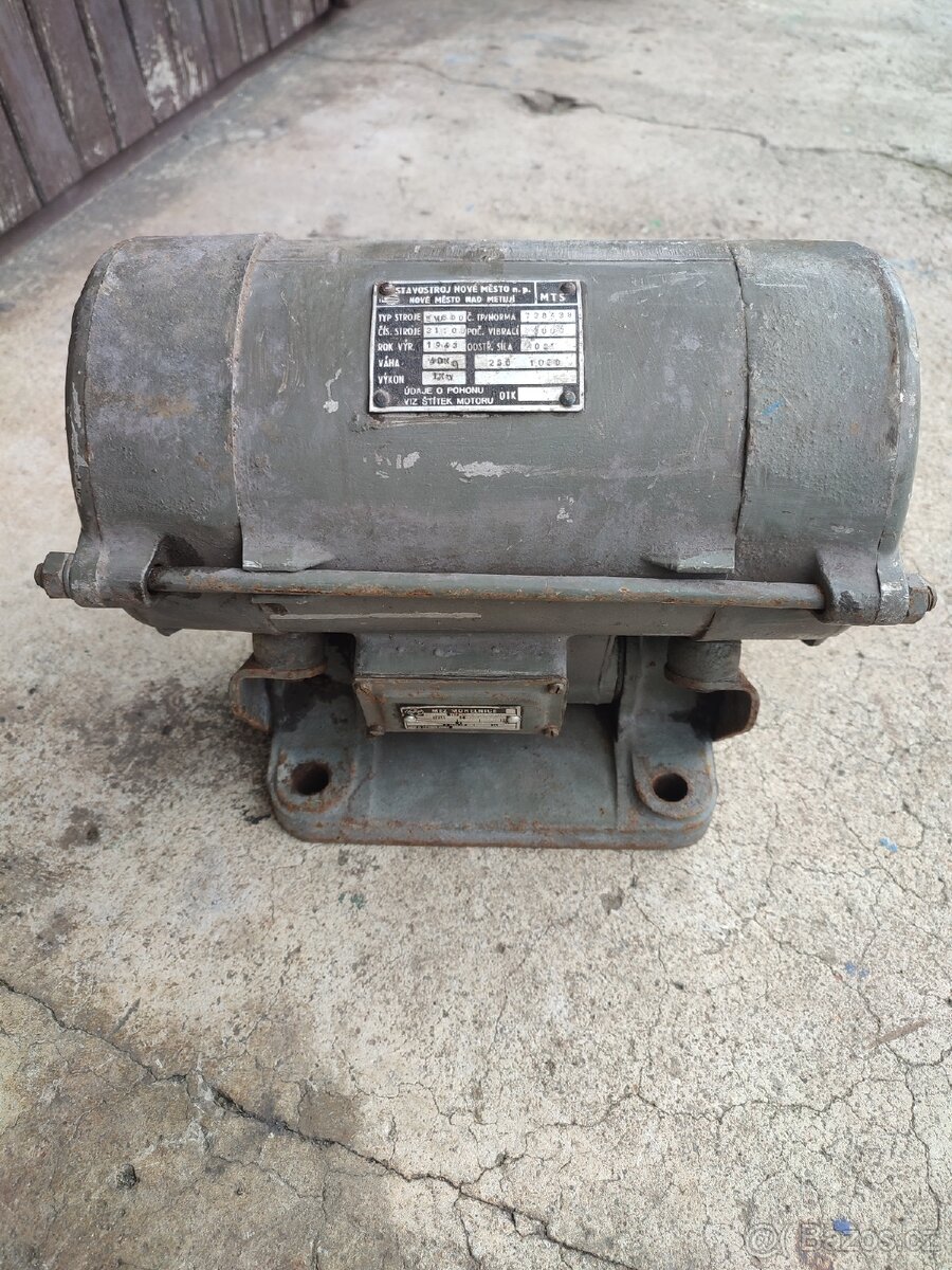 Vibrační elektromotor 1 kW