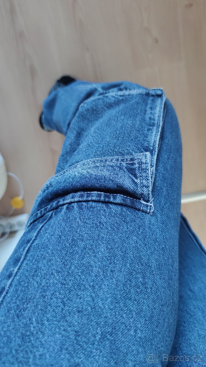 Široké džíny Bershka
