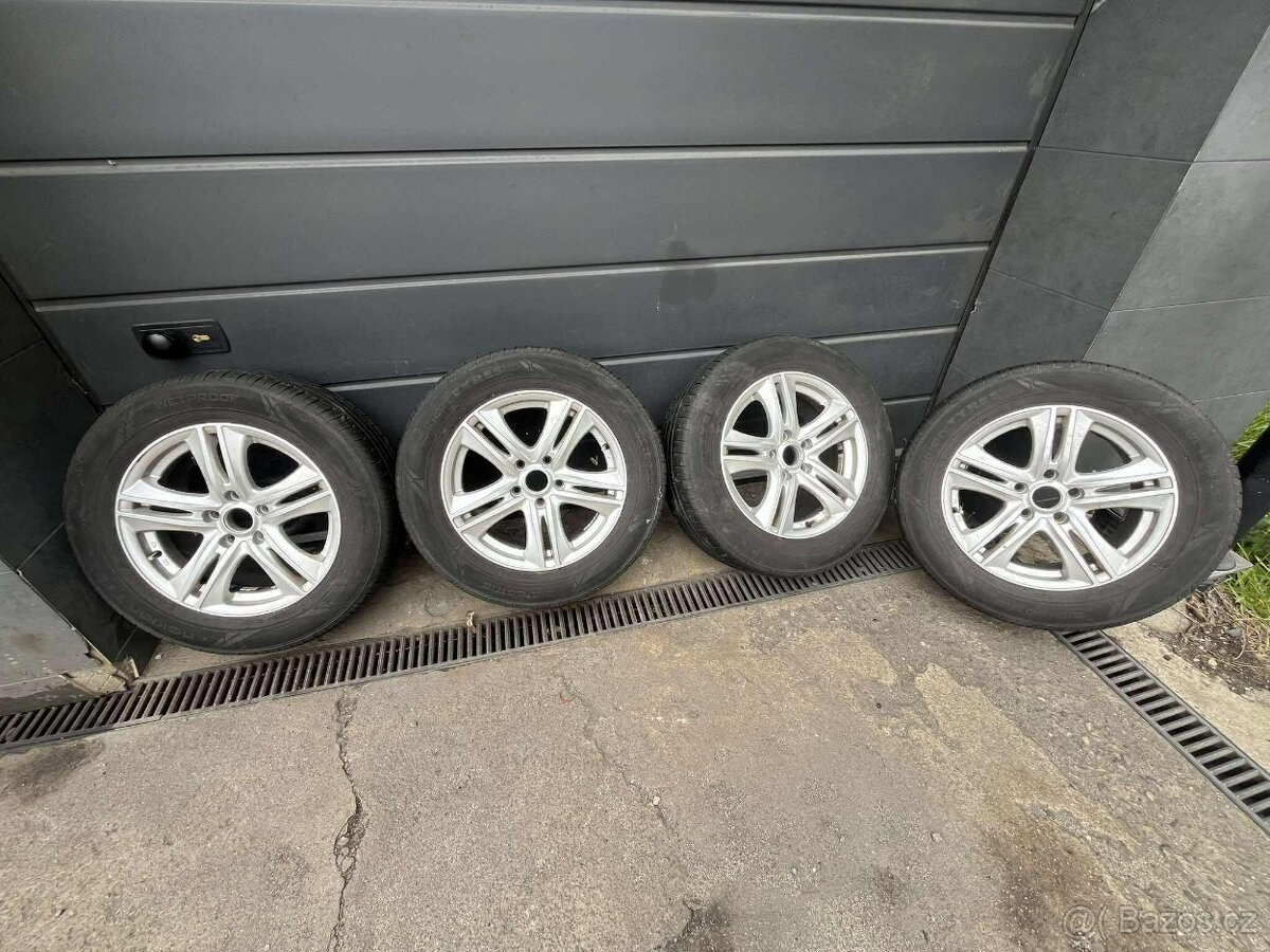 Alu kola 5x112 R16 ET 40+pneu 215/60r16 Škoda,VW,Seat,Audi